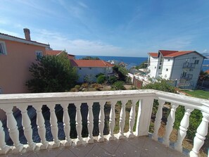 Casa, 5 habitaciones, fumadores, balcón | Balcón