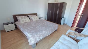 House, 5 Bedrooms, Smoking, Balcony | 7 bedrooms