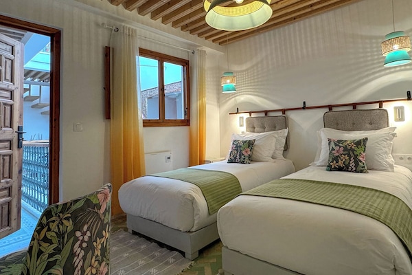 Classic Twin Room | Free WiFi, bed sheets