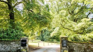 Enceinte de lâhĂ©bergement