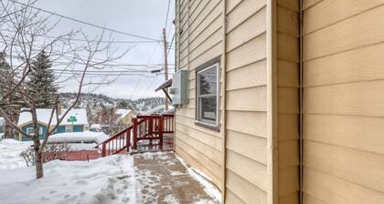 Private 1 bedroom Hilltop Apartment near skiing, Deadwood, & 4X4 Trails