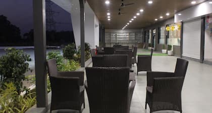 HOTEL RANN FRONT