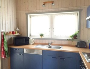 Private kitchen - Ferienhaus mit Sauna im Ferienpark Mirow (Mirow)