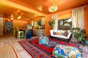 TV, fireplace - Boho-Bagh: A Vibrant Experience! An experience, not just a stay. Check reviews! (Charlotte)