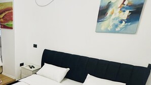 Unclassified image, 5 of 10, button - Tani's Apartment - Blloku, Tirana (Tirana)