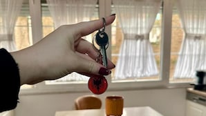 Unclassified image, 2 of 10, button - Tani's Apartment - Blloku, Tirana (Tirana)