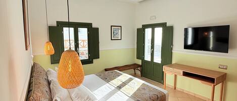 Ocean Caldera View Villa By Dalmyra Estate | 1 bilik tidur, peti besi dalam bilik, langsir/tirai gelap terus