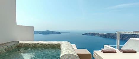 Ocean Caldera View Villa | Terrace/patio