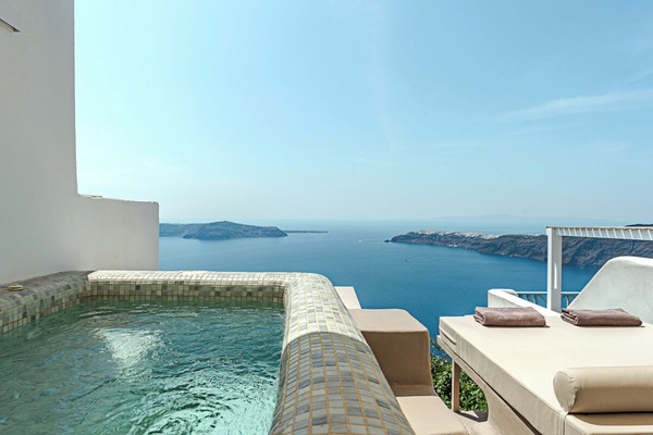 Ocean Caldera View Villa | Terrace/patio