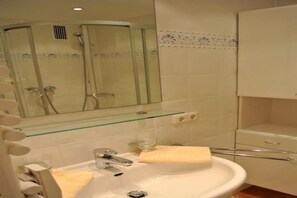 Dusche, Haartrockner