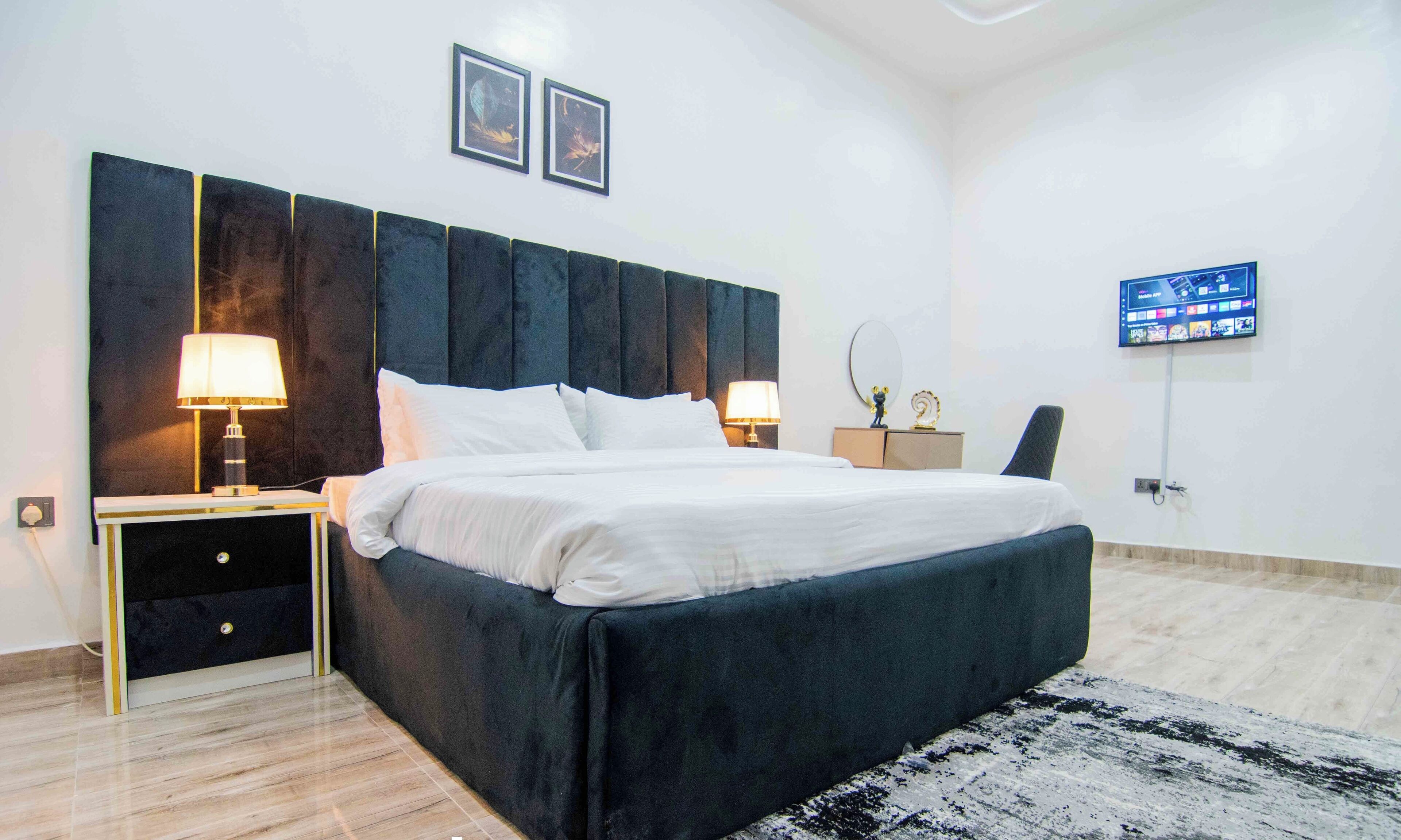 4 dormitorios, tabla de planchar con plancha, wifi y ropa de cama