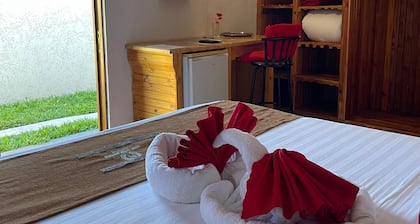 Ngami Gates : Executive Room