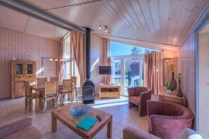 House | Living room