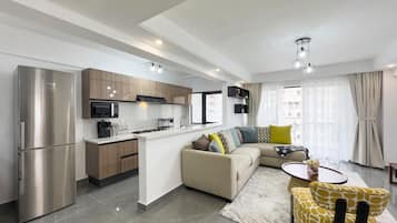 Family Apartment, 2 Bedrooms, Balcony, City View | Living area