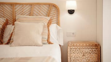 Comfort-Doppelzimmer, Balkon | Zimmersafe, individuell dekoriert, individuell eingerichtet