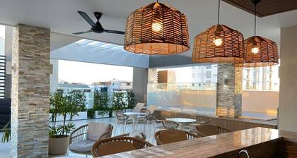 3-bedroom apartment in delightful Santo Domingo with pool,WiFi, fitness room