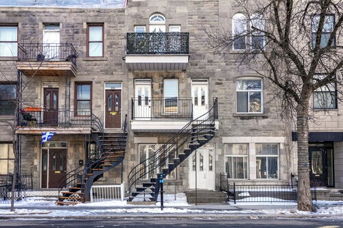 Studio COZY/Rue Ste-Catherine
