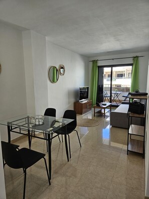 Interior - BEAUTIFUL APARTMENT ON THE BEACH, BRAND NEW, URBANIZATION IN FUENTEBRAVÍA, (El Puerto de Santa María)