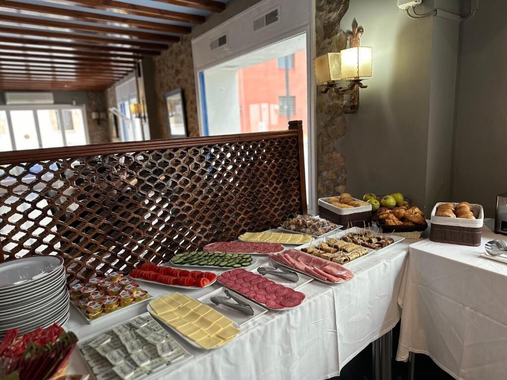Breakfast buffet