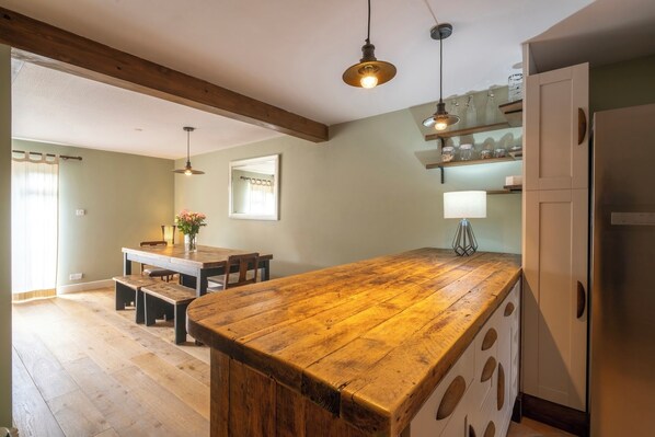 Dining - Discover Oxford - Contemporary Home in the City (Oxford)