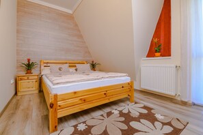 2 Schlafzimmer, Bügeleisen/Bügelbrett, WLAN, Bettwäsche