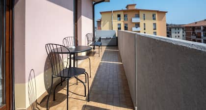 Apartment with garage near the center of Verona