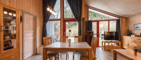 House | Dining