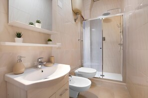 Apartment, Smoking | 1 bedroom