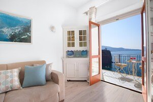 Apartment, Smoking | 2 bedrooms