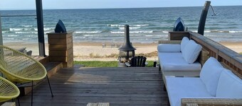 Charming and cozy 3-bedroom vacation home in Sherkstone shores