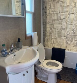 Dusche, Toilettenpapier