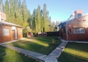 Departamento familiar, patio, vista al patio | Vista al patio