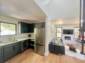 Smart-tv och en stereo