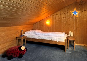 3 bedrooms, individually furnished