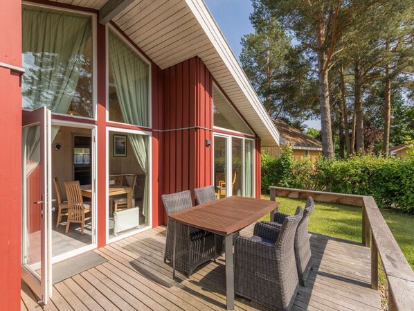 House | Balcony