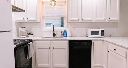 Goldenrod - Studio in Downtown Lexington