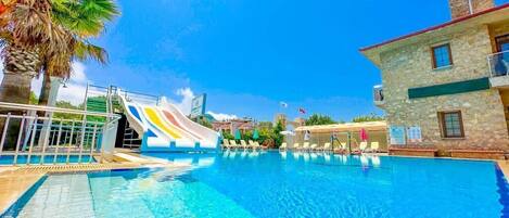 Seasonal outdoor pool