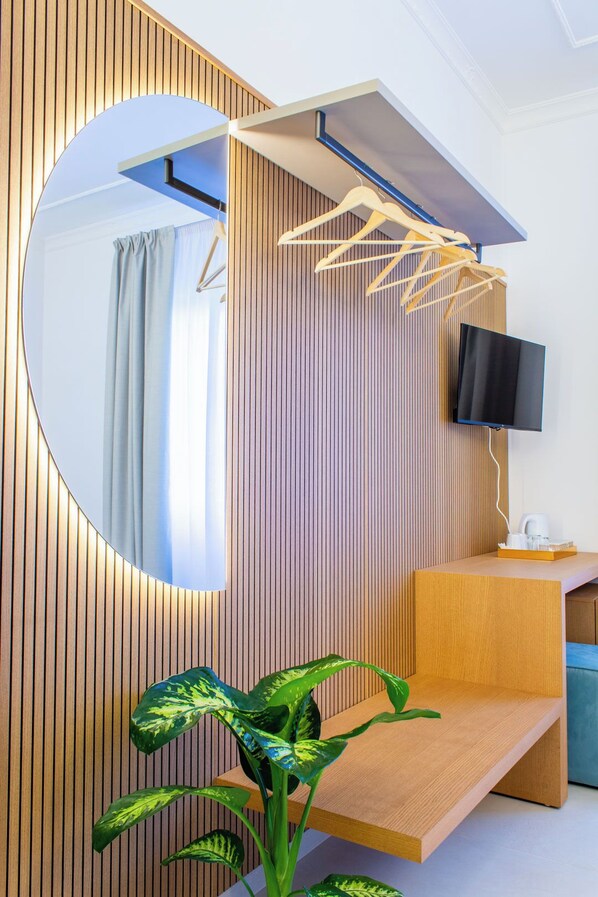 Room - ADAMAS (Trapani)