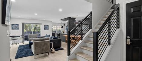 House | 3 bedrooms, desk, Internet