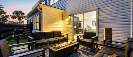 Hus | 3 sovrum, skrivbord och internet