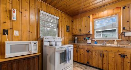 Clodhopper in Garden City