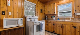 Clodhopper in Garden City