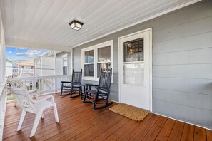 House | 3 bedrooms, desk, Internet - Clodhopper in Garden City (Murrells Inlet)