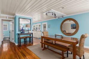 6 habitaciones y acceso a internet