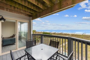 4 bedrooms, desk, Internet - Sea House Villas Unit A2 (North Myrtle Beach)
