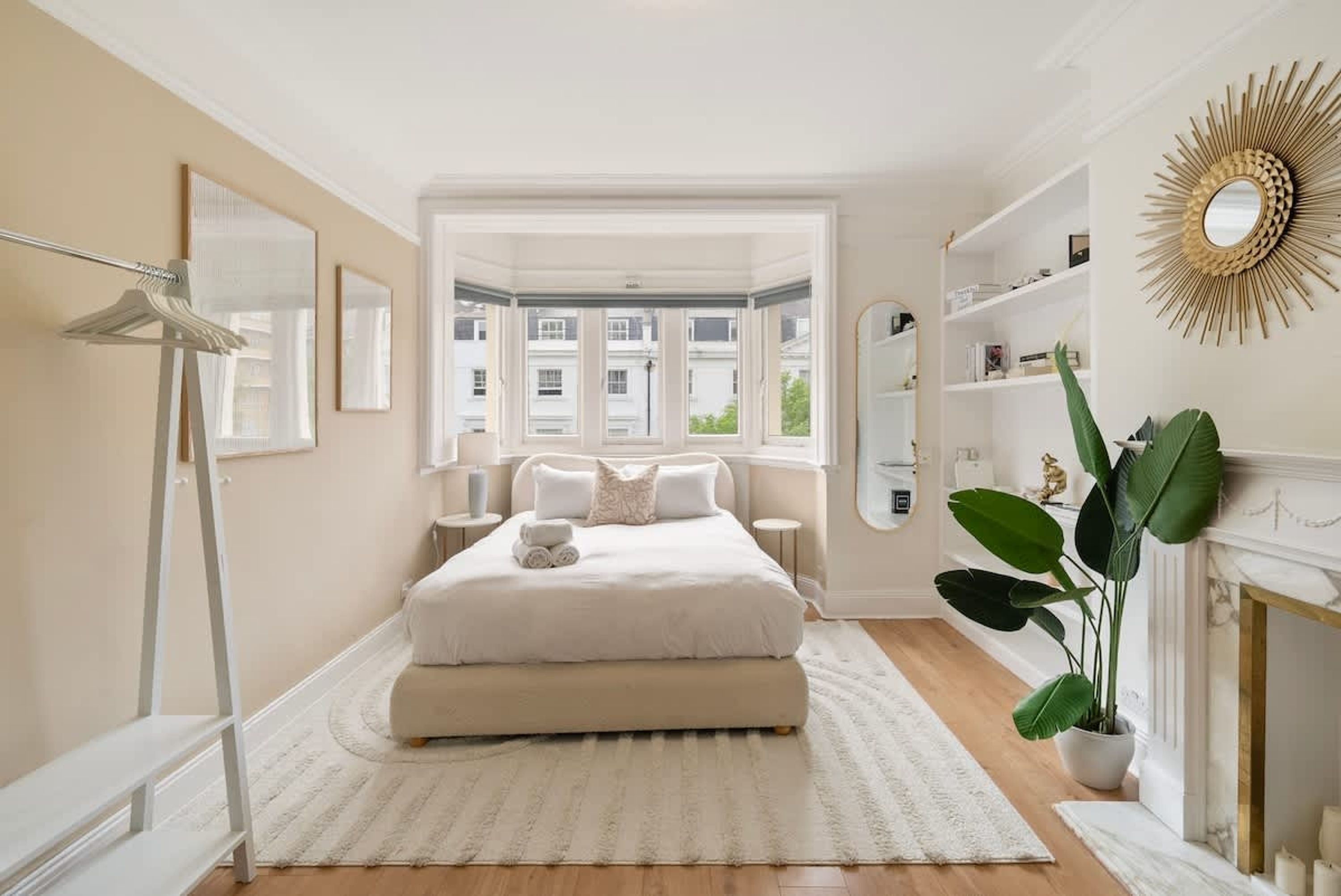 アパートメント | 2 室のベッドルーム、デスク