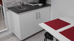 WiFi (free) - Your Independent Room (Lecco)