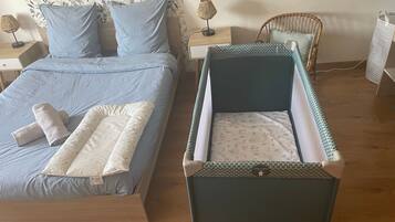 2 chambres, Wi-Fi gratuit, draps fournis