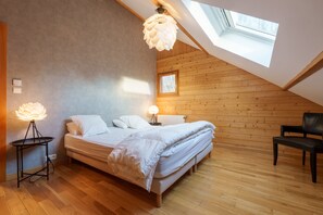 6 habitaciones, tabla de planchar con plancha y wifi gratis 