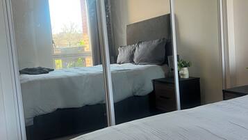 1 bedroom, iron/ironing board, WiFi, bed sheets